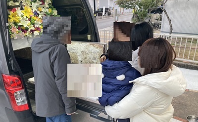 滋賀県栗東市で、外遊びと「からあげクン」が大好きだった愛犬ちゃんを温かくお見送りいたしました